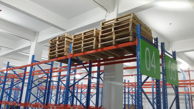 {dede:field.title/} {dede:field.title/}